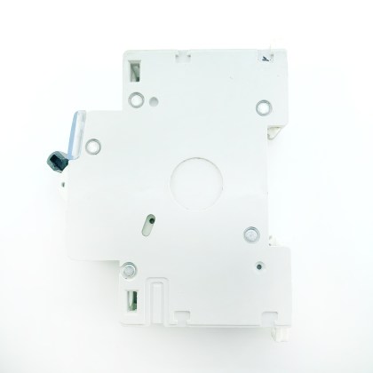 Legrand Tenby 06163 B32 32A 32 Amp MCB Miniature Circuit Breaker Type B